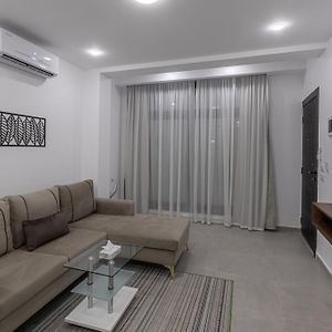 Sola Inn